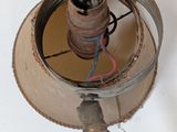 a light that has a wire in it and a wire in the middle