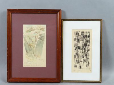 deux photos encadrées représentant des fleurs et une photo représentant un vase