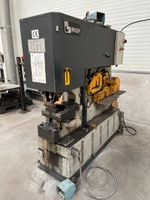 une cisaille hydraulique multi-fonction FICEP modèle 1105N, …