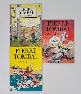 trois livres pour enfants sont posés sur une surface blanche