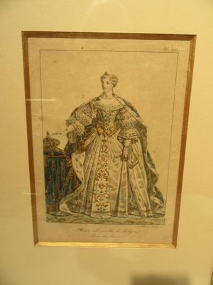 la photo d'une photo représentant une femme en robe
