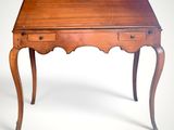 an image of a desk with a drawer on it