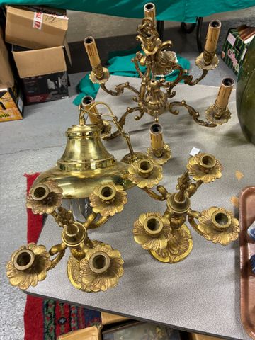 Lustre en bronze, paire de candélabres à quatre bras de lumière e...