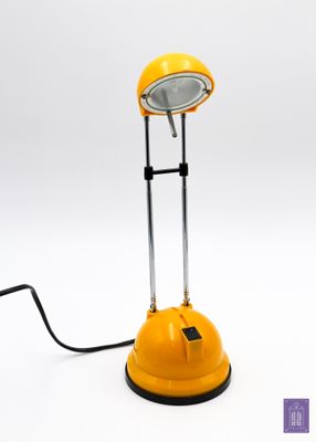 Lampe de bureau orientable en matériau composite orange - Photo 1