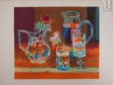 une peinture représentant une carafe et un verre d'eau posés sur une table