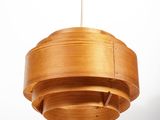 a light that is hanging from the ceiling in the room