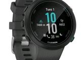 La montre GPS Garmin s'affiche sur un fond blanc