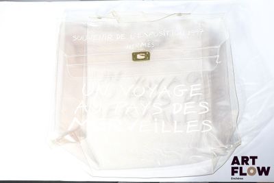 Hermès, Sac à main Collector de forme Kelly en vinyle transp…