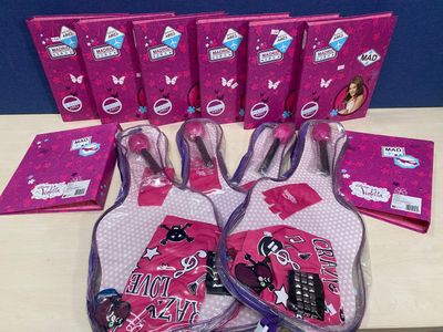 (x12) VIOLETTA dont classeurs (x8) et kit rock star 7 pices …