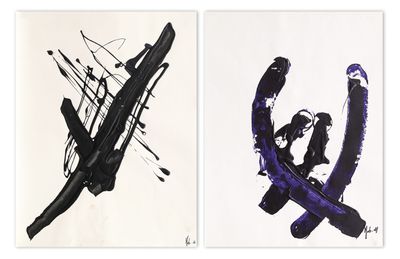 deux tableaux réalisés à la peinture noire et violette sur fond blanc
