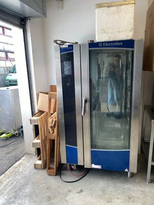 ELECTROLUX- 1 Four à Air O STEAM