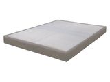 le matelas est en mousse et ne comporte pas de draps