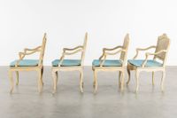 Ensemble de quatre fauteuils anciens en rotin, style Régence… (photo 4)