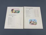 un livre ouvert avec des images de personnes et d'animaux