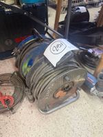 2 enrouleurs électrique