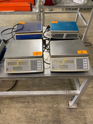 2 Balances KERN CX 8kg maximum Mise à prix : 120€