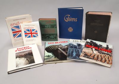 LOT DE LIVRES - Photo 1