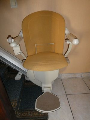 STANNAH - modèle SOFIA 420 - monte escalier droit de 2010 (a…