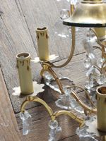 LUSTRE CAGE à six bras de lumière en métal doré et pendeloqu… (photo 3)
