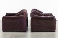 Vico Magistretti (1920–2006) « Maralunga », deux fauteuils r… (photo 4)