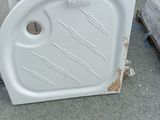 a picture of a white toilet seat with a hole in it