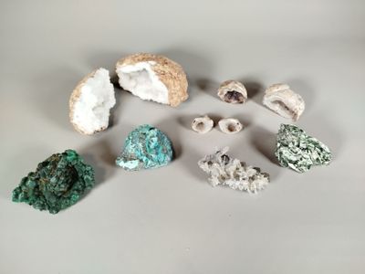 a lot of different types of rocks on the table