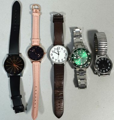 Lot de 5 montres en l'état