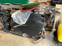 Autolaveuse de marque VIPER + lot de disques (non testé - dé…