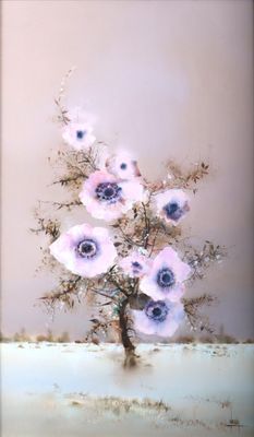 une image d'un tableau d'anémones dans un vase