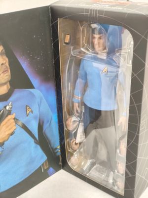 Figurine QMX Star Trek 1:6 Spock STR-0069