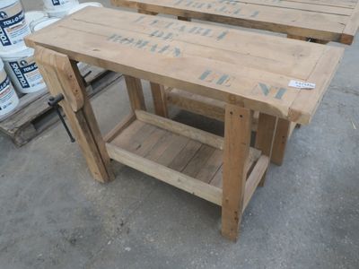 Etabli décoratif HB USA « l'établi de Romain le N°1 » 121x40… - Photo 1