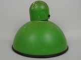 une image représentant une lampe verte sur fond blanc