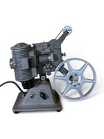 EMEL. Projecteur. Vendu sans garantie de fonctionnement. (photo 2)