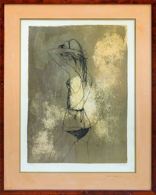 l'image d'un dessin représentant une femme en maillot de bain