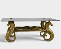 Table bout de canapé de forme carré aux hippocampes en céram…