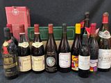 le nombre de bouteilles de vin posées sur une table