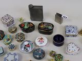 a lot of different types of decorative items on the table