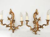 paire d'appliques murales anciennes en laiton avec bougies blanches
