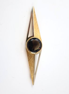 LACHICHE, Didier (Besançon) Broche losangique en or blanc et…