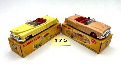 DINKY TOYS – Grande Bretagne Réunion de 2 véhicules : -CADIL…