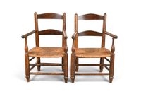 FAUTEUILS (paire de) et suite de cinq CHAISES paillées assor… (photo 2)