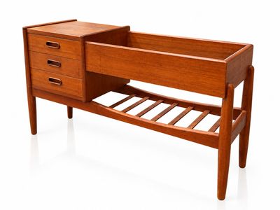an image of a wooden bench with drawers on it