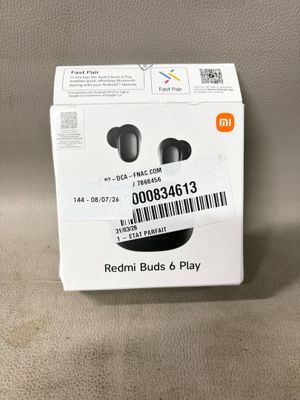 une photo d'un coffret d'écouteurs Redmi Buds 6 Play