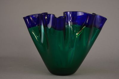 MURANO. Simone CENEDESE. Vase à bordure évasée.