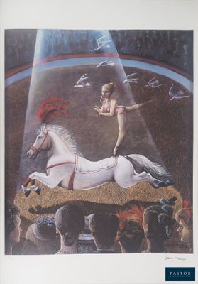 une photo d'une femme à cheval dans un cirque
