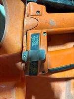 Perforateur SPIT 2 batteries et un chargeur (photo 3)