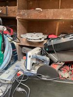 1 plieuse à zinc, 1 petit échafaudage d'intérieur, , 3 escab… (photo 4)