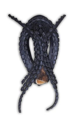 an image of a sculpture of a snake head