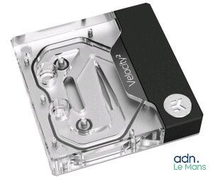 une image montrant un gros plan d'un disque dur sur fond blanc
