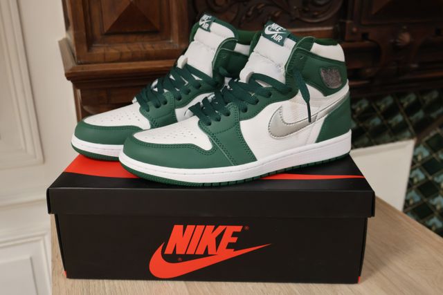 NIKE Air – Paire de basquets 1985 AIR JORDAN 1 RETRO HIGHT Taille...